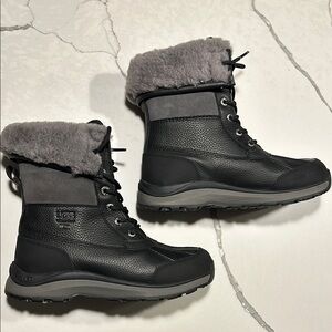 UGG Women's Ashton Addie Boots